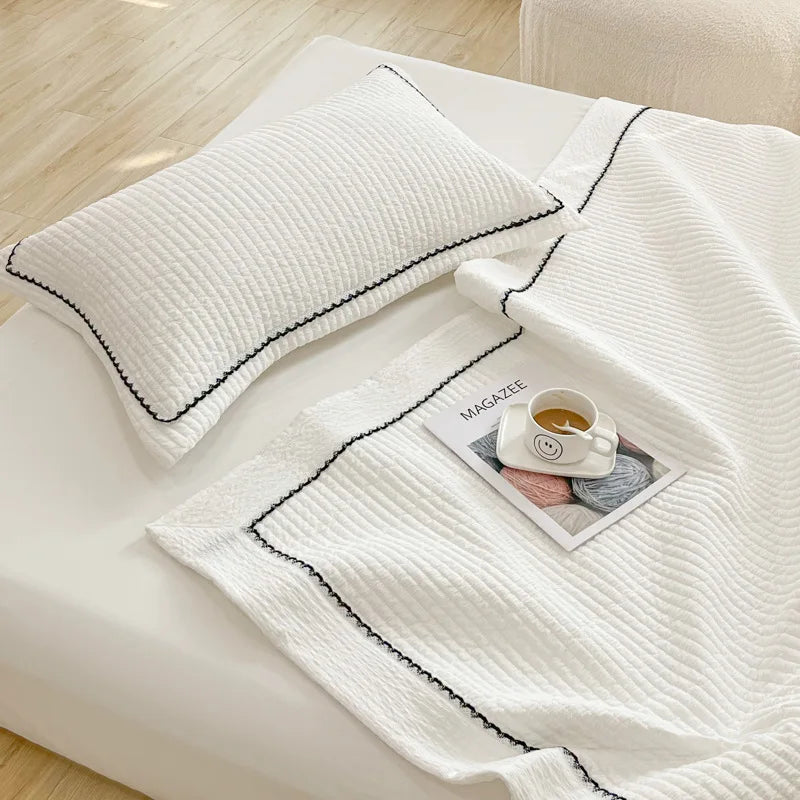 Bubble Yarn Quilted Comforter