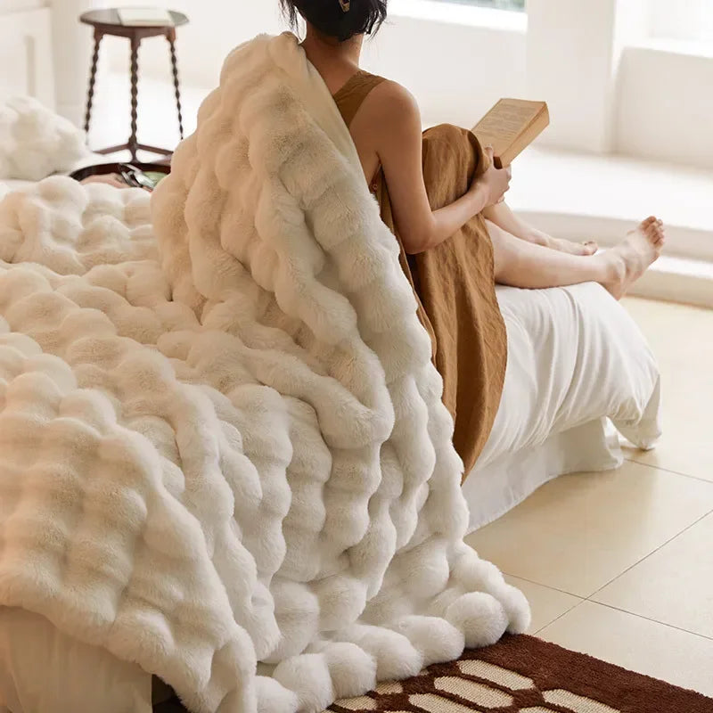 Manta de Invierno de Piel Sintética Falsa Luxe™ Decorbites: Calidez y Comodidad Premium para Cama o Sofá