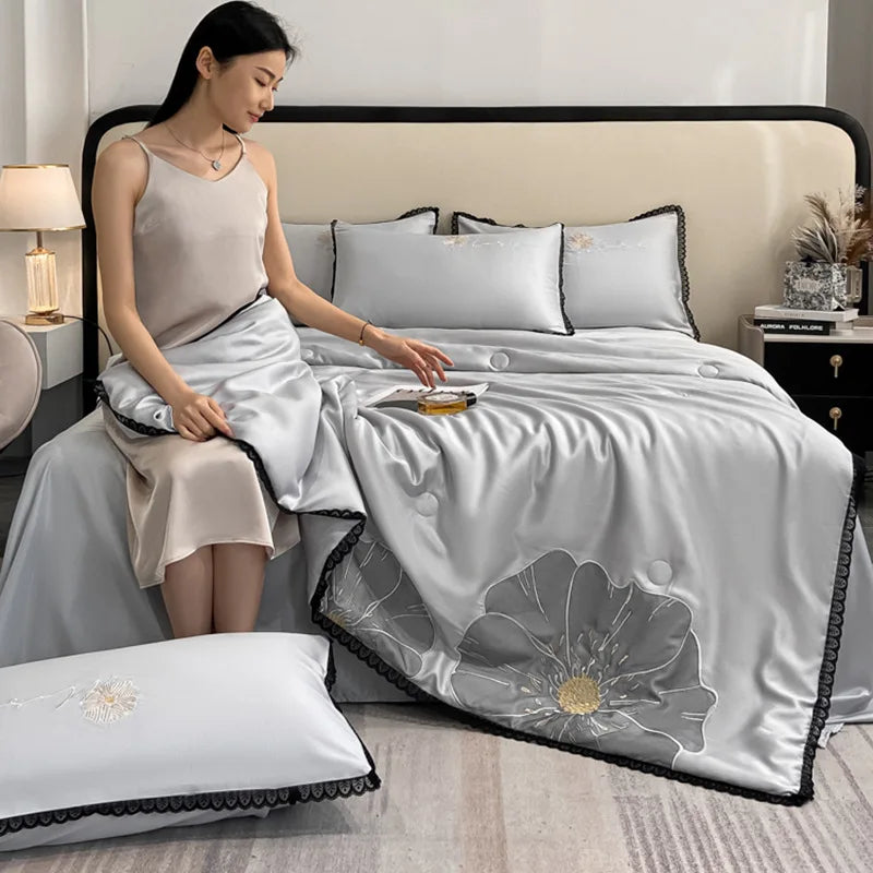 Decobites Luxury Applique Embroidery Quilt Set - Silky Soft Queen Duvet Bedding