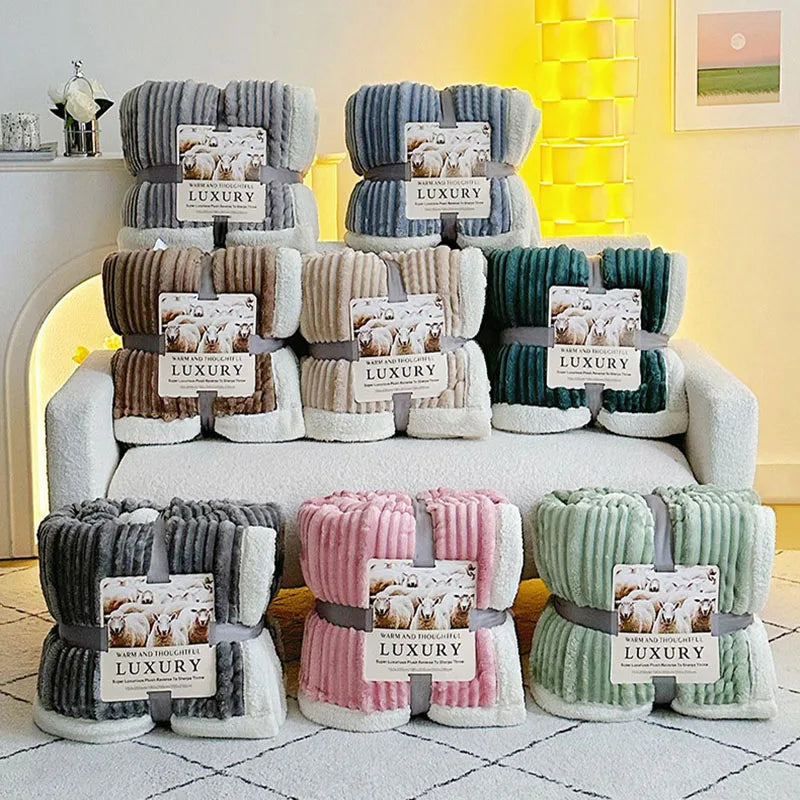 Manta de felpa de lana de cordero DecorBites™ para adultos: suave, gruesa, chal acanalado multiusos