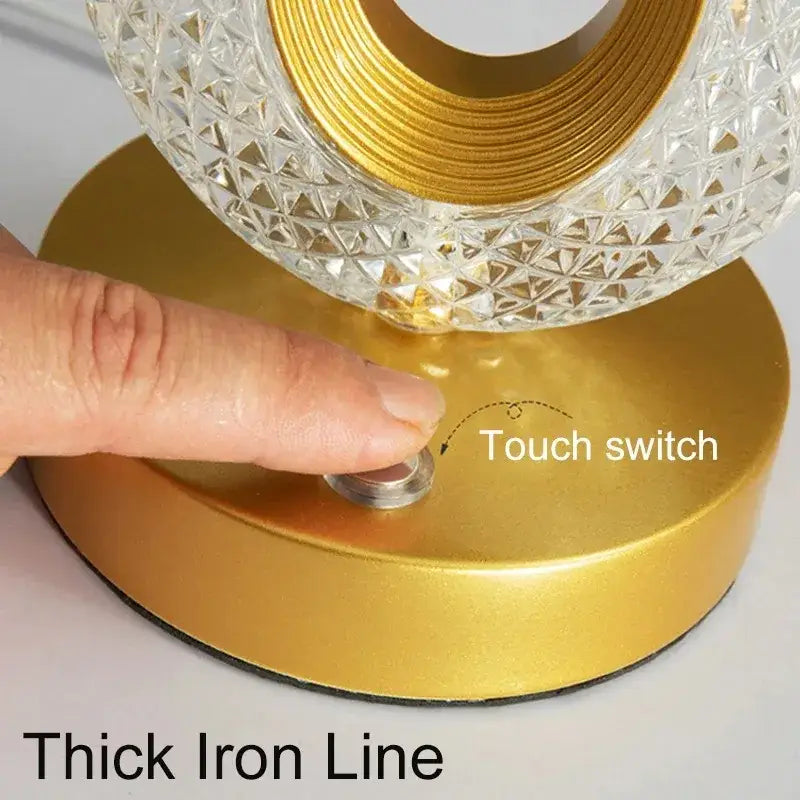 Decorbites™ Schlafzimmer Kristall-Touch-Dimm-Nachtlicht Mädchenzimmer Heimdekoration Ästhetik USB-Nachttisch LED Umgebungs-Tisch 3D