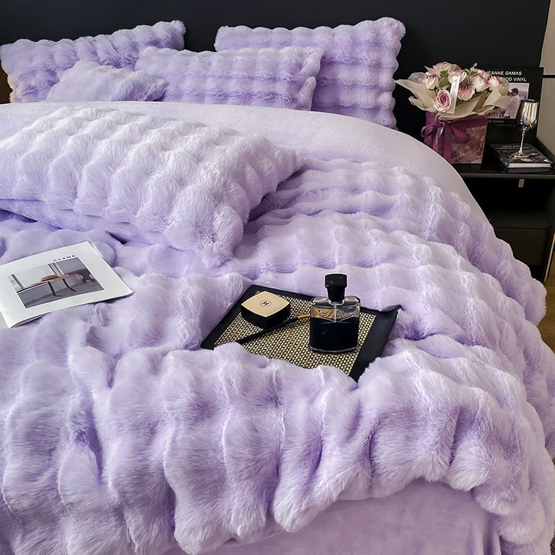 DecorBites™ Gradient Faux Rabbit Fur Bedding Set - Warm Luxury Plush Duvet Cover & Quilt Sets