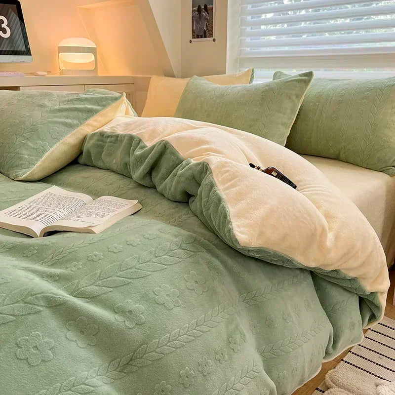 DecorBites™ High-Density Milk Fleece Duvet Set with Winter Warmth King Bedding & Plush Blanket Cover