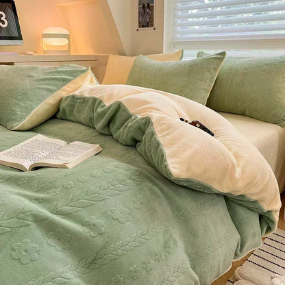 DecorBites™ High-Density Milk Fleece Duvet Set with Winter Warmth King Bedding & Plush Blanket Cover