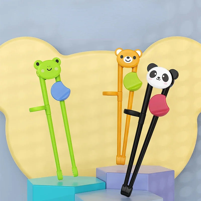 Decorbites™ Kinder-Stäbchen-Set mit Buntbär, Panda und Katze: Spaßige Trainings-Essstäbchen für Kinder