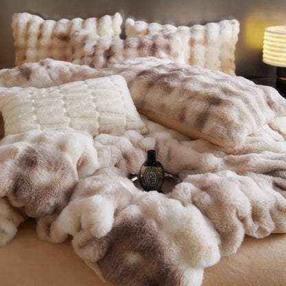 DecorBites™ Gradient Blue & Grey Faux Rabbit Fur Bedding Set: Velvet Fleece Duvet, Sheets, Pillowcases