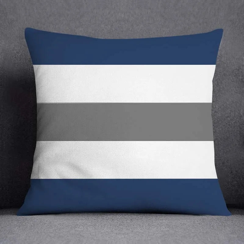 غطاء وسادة أزرق بتصميم هندسي زهري من ديكوربايتس™ - غطاء وسادة لديكور المنزل العصري