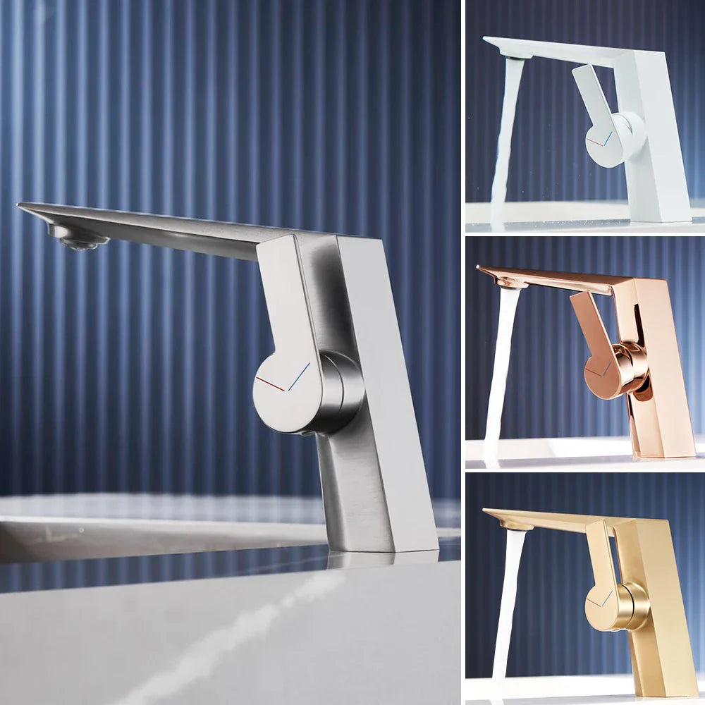 صنبور حوض الحمام DecorBites™ الأسود بمقبض واحد وخلاط حوض الحمام