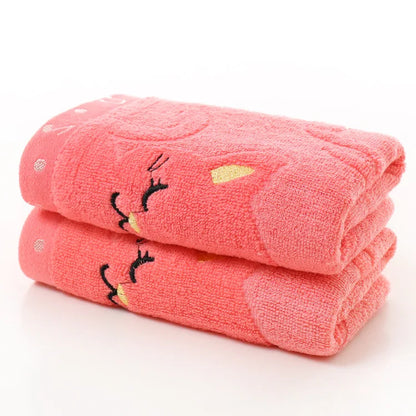 DecorBites™ Kids Cute Kittens Bamboo Fiber Towel - Soft, Strong, High Quality
