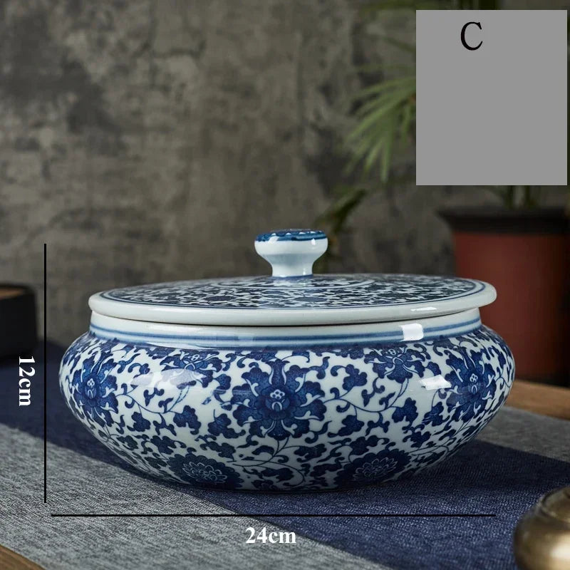 علبة شاي خزفية على شكل زهرة زرقاء من DecorBites™ - ديكور لغرفة المعيشة أو زينة منزلية