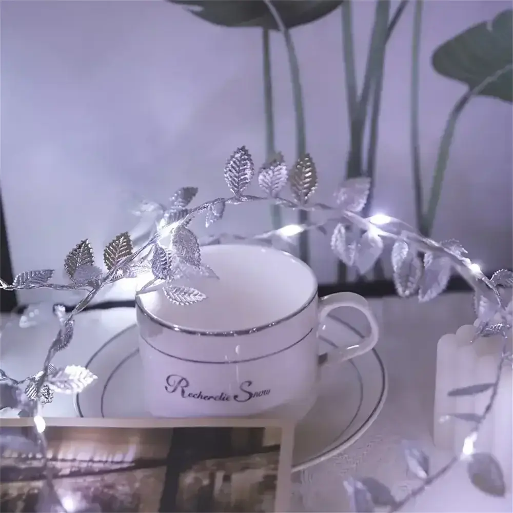 Decorbites™ Luces de Hadas de Hojas de Plata Dorada para Eventos