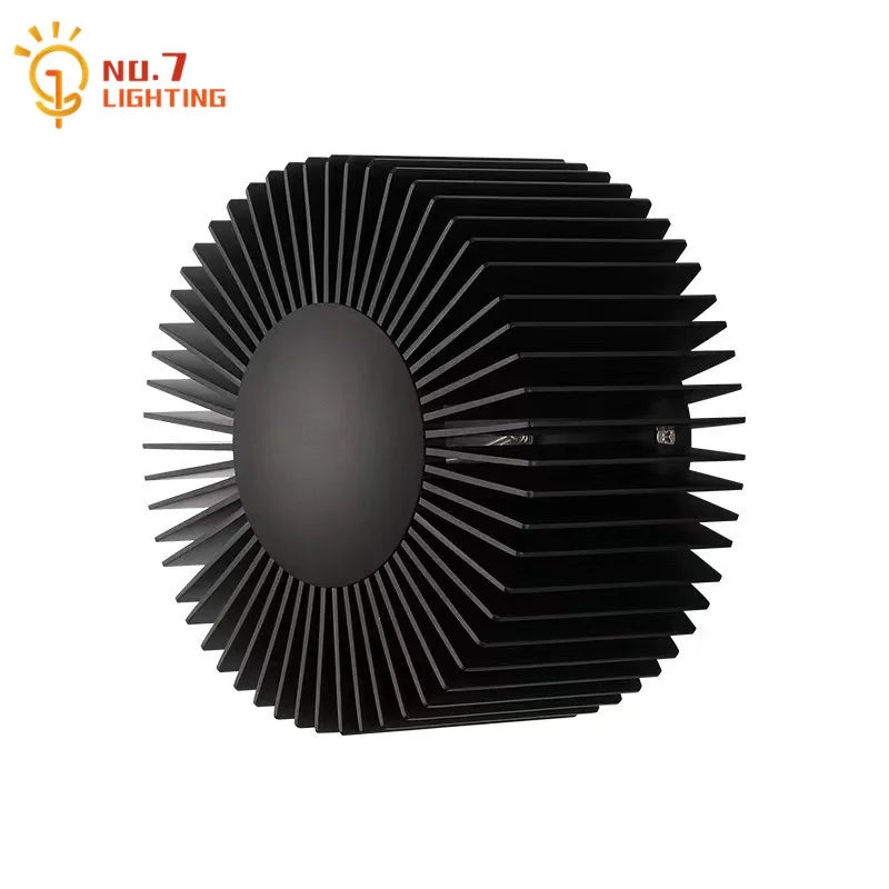 Minimalist Aluminum Wall Lamp
