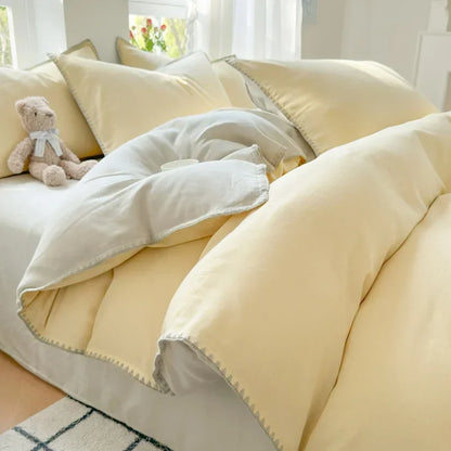 Juego de cama DecorBites™ de algodón de doble capa: funda lisa suave y delicada con la piel para cama individual o queen.