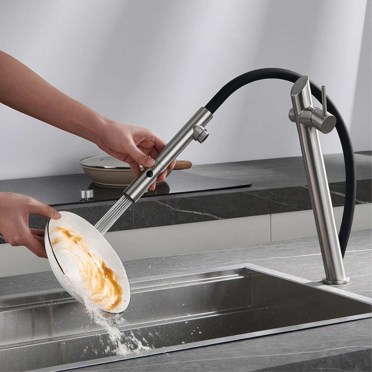 Kitchen Faucet Black Pull-Out Design