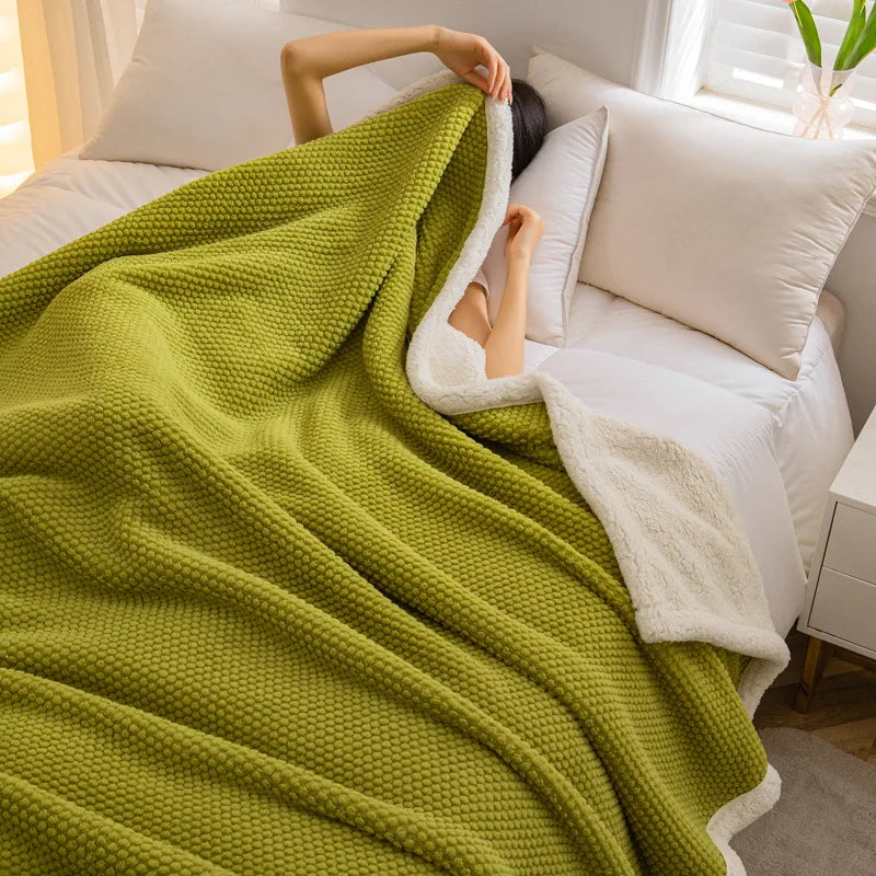DecorBites™ High-Density Plush Double-Layer Blanket - Multi-Functional and Cozy Warmth