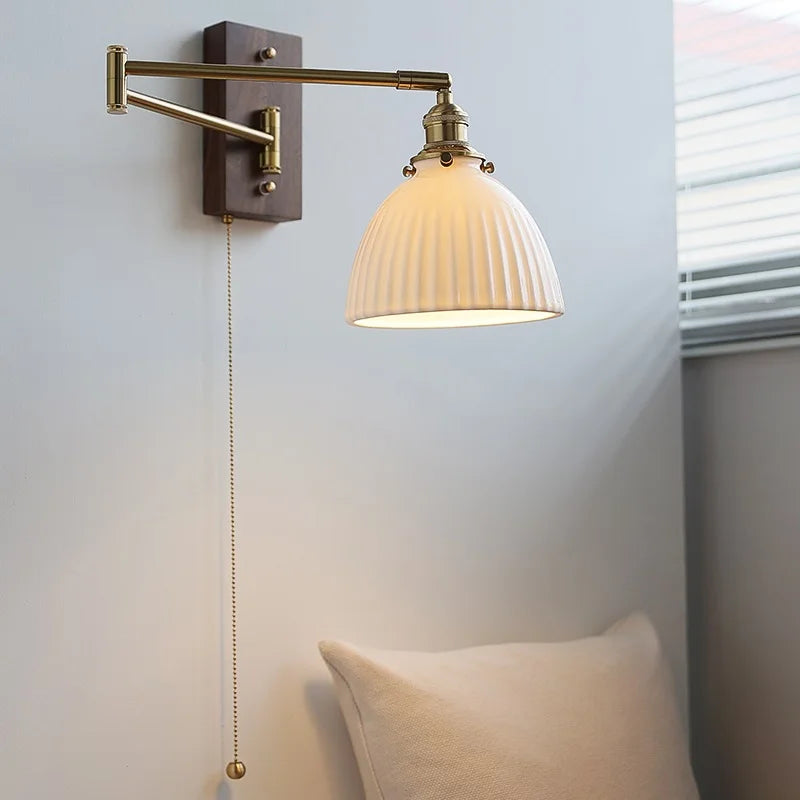 Aplique de pared LED DecorBites™ con brazo de cobre, interruptor, pantalla ajustable, cadena, lámpara de noche.