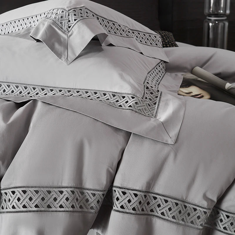 Decobites Egyptian Cotton Luxury Hotel Bedding Set: Duvet, Sheet, Pillowcases