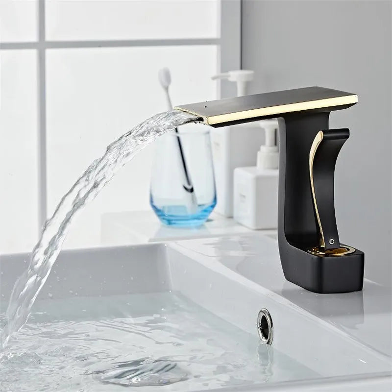 Decorbites™ Gold & Schwarz Messing Badezimmer-Waschbeckenarmatur Kaltes Heißes Wasser-Mischer Waschtischhahn