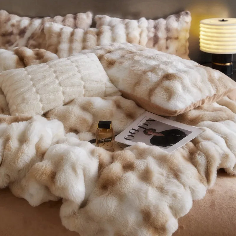 DecorBites™ Gradient Blue & Grey Faux Rabbit Fur Bedding Set: Velvet Fleece Duvet, Sheets, Pillowcases