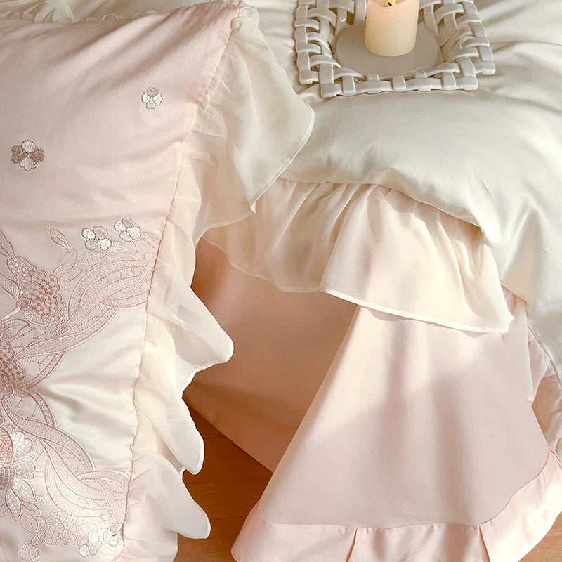 Decobites French Romantic Lace Ruffles Flowers Embroidery Bedding Set in Pink & Blue Cotton