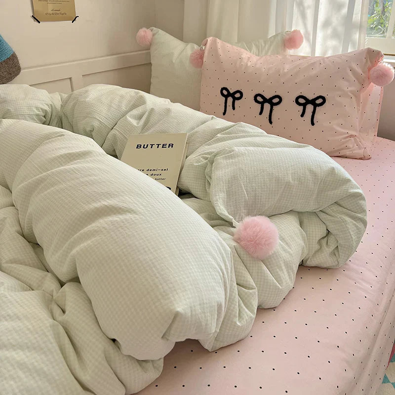 Decorbites™ Koreanische Prinzessin Bogen-Gitter Pompon-Bettwäsche-Set - Einzelbett Queen-Größe