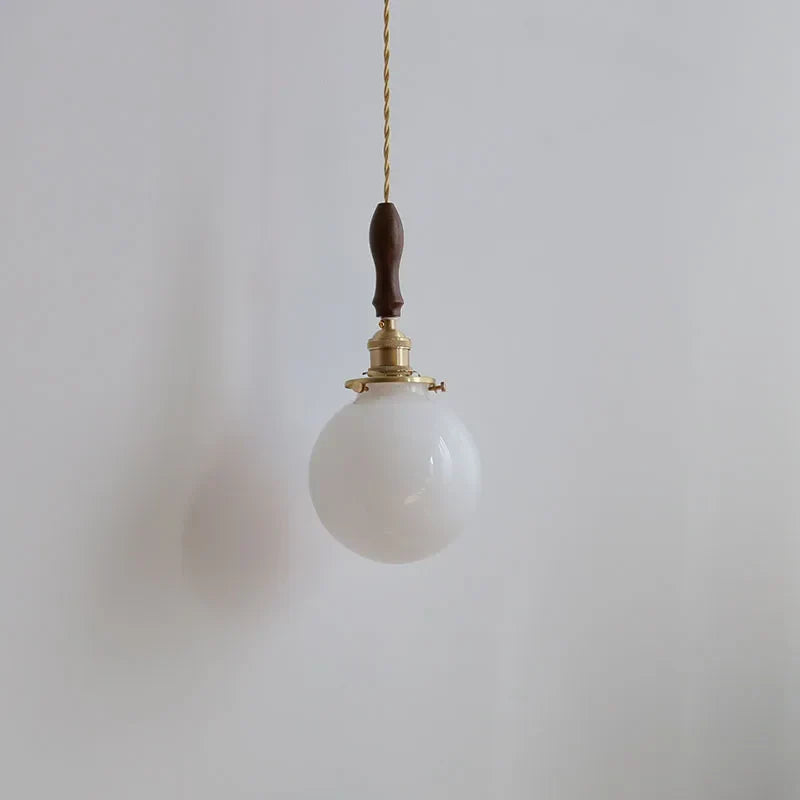 Lámpara colgante LED Glabe de DecorBites™, madera de nogal y cobre, moderna.