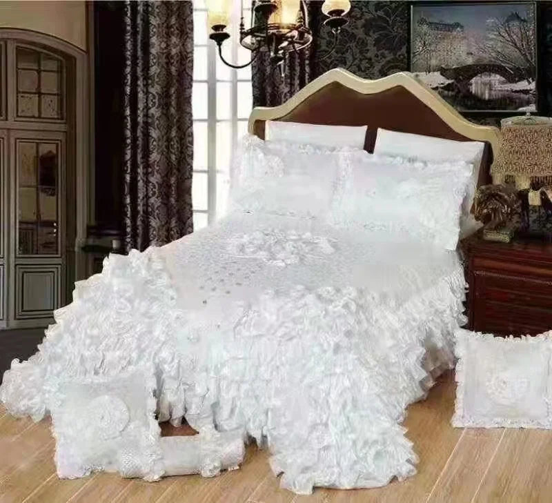 Champagne Jacquard Lace Bedspread