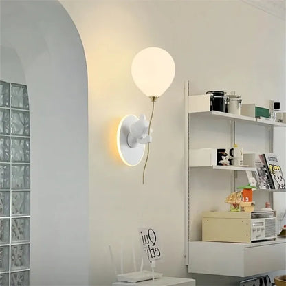 ديكوربايتس™ مصباح حائط على شكل دب بالون: مصباح كرتوني لطيف لغرفة الأطفال وغرفة النوم