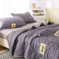 Decobites Bear Quilt & Pillowcase Set - Soft & Breathable Summer Bedding