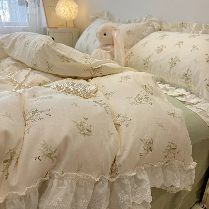 Decobites Floral Lace Ruffles Bedding Set in 100% Cotton, Korean Style, Single/Queen/King Size