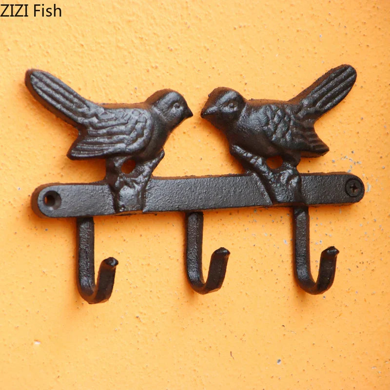 Decorbites™ Vogelhaken-Wandregal | Schwarzes Eisen-Garderobenständer für vintage Outdoor-Dekoration