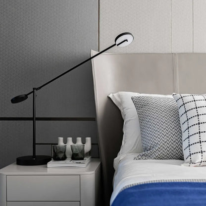 Lámpara de mesa DecorBites™ de brazo articulado industrial: iluminación moderna para sala de estar/dormitorio, oficina o estudio.