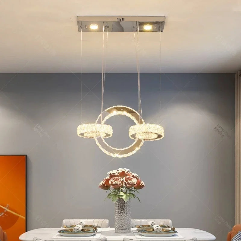 Lámpara de araña DecorBites™ con anillos circulares de cristal LED para dormitorio, villa o escalera - Lámpara colgante de lujo