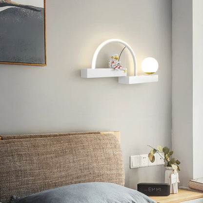 ديكور بايتس™ - إضاءة معدنية بتصميم كرتوني لرائد فضاء لديكور غرفة المعيشة الإبداعي