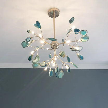 Decorbites™ Bunte Achat-LED-Kronleuchter: Blattförmige Pendelleuchte für romantisches Raumdekoration