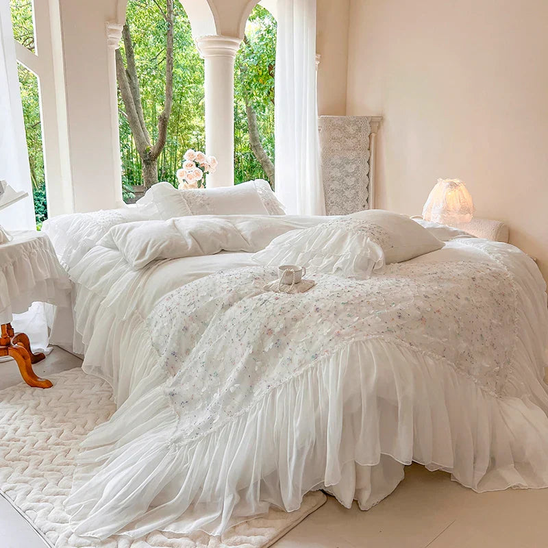 Decobites Floral Lace Ruffles Bedding Set: Duvet, Bedskirt, Bedspread, Sheet, Pillowcases