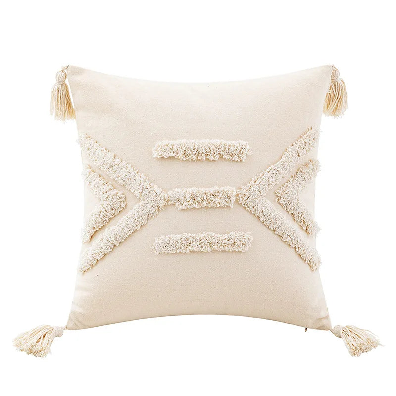 Funda de cojín DecorBites™ con diseño geométrico capitoné, color beige, estilo patchwork, estilo wabi-sabi.