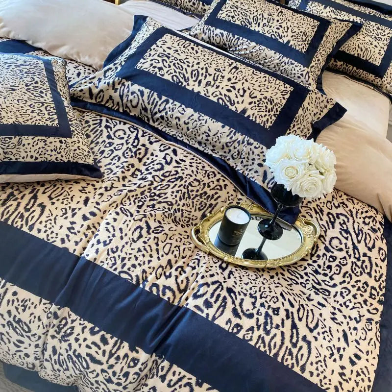 DecorBites™ Leopard Print Velvet Bedding Set: Duvet Cover, Bed Sheet, Pillowcases