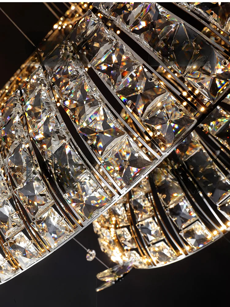 Lámpara colgante de mariposa de cristal DecorBites™: Lámpara de lujo posmoderna italiana para edificios dúplex tipo villa.