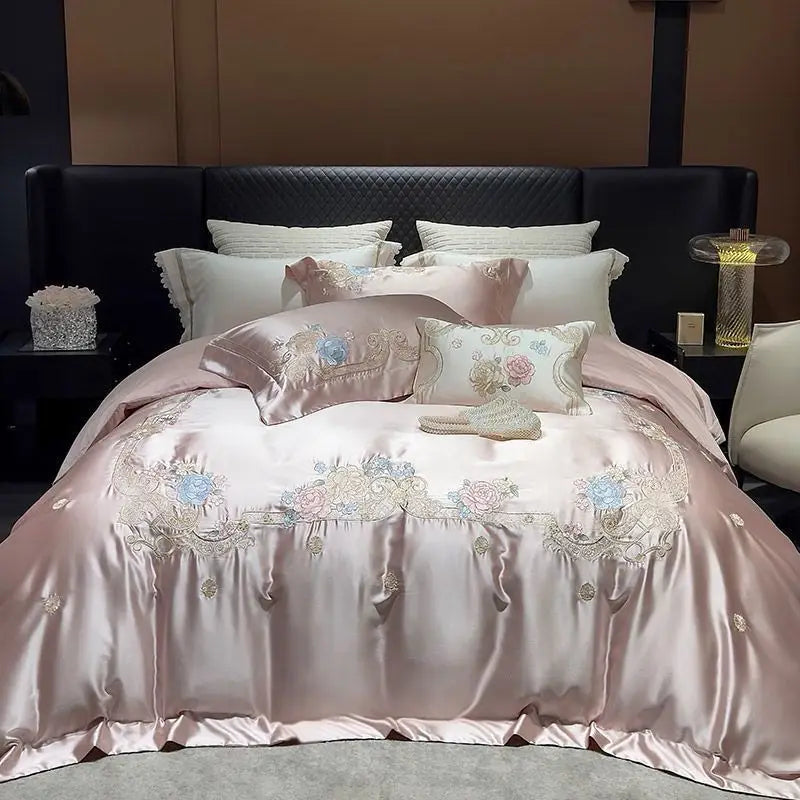 Juego de Ropa de Cama con Bordado de Flores de Algodón Brocado Luxe™ Decorbites en Crema/Champán con Parches