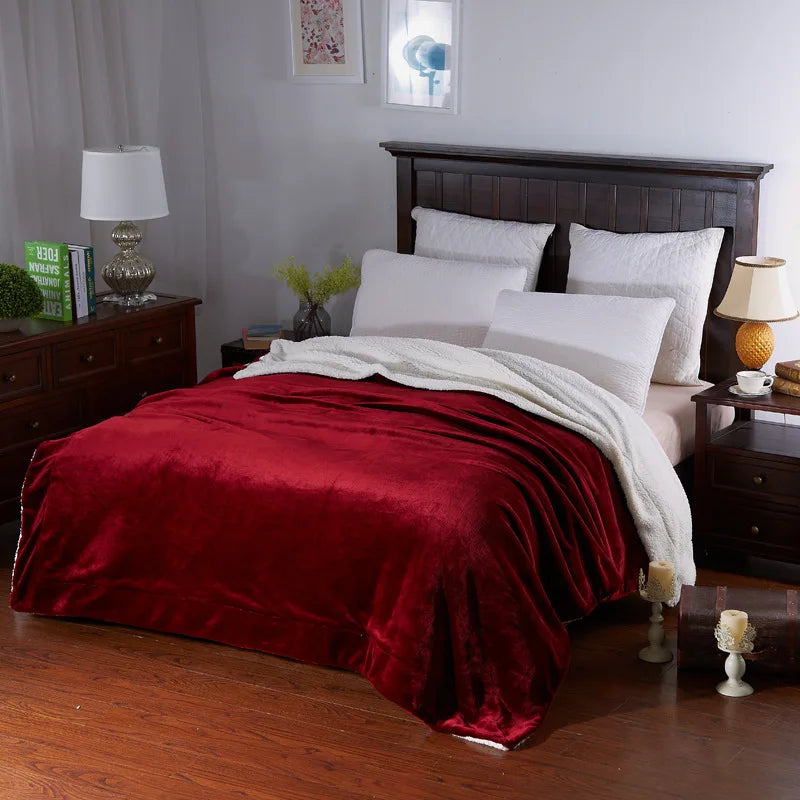 Manta de felpa acogedora DecorBites™: Suave, cálida y ligera para dormitorio y sofá en todas las estaciones