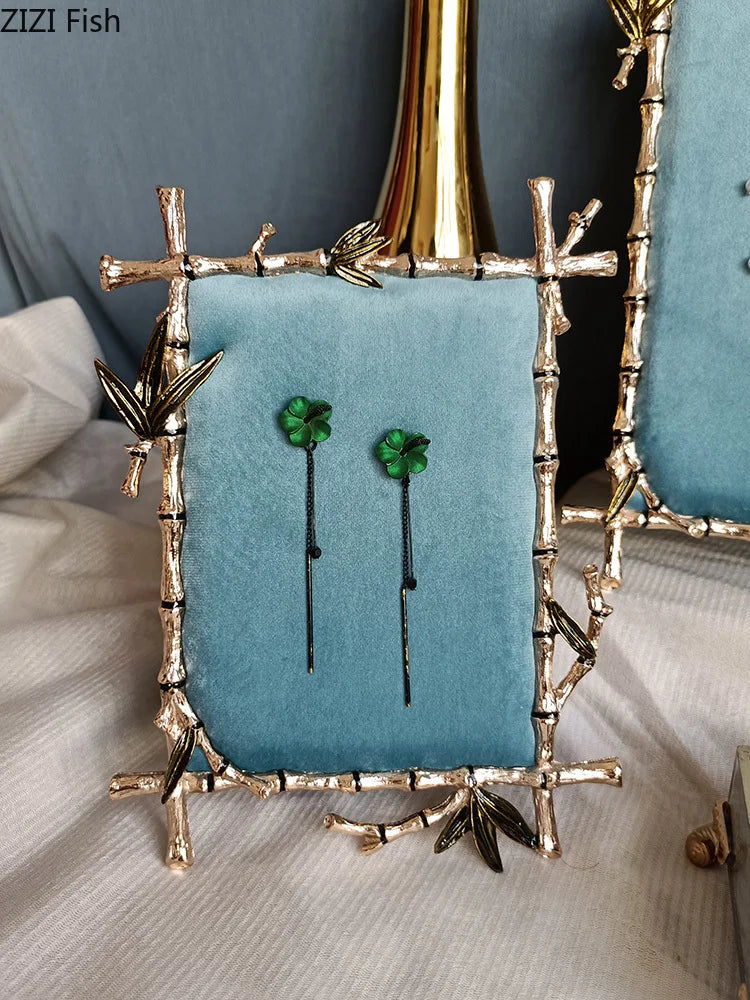 DecorBites™ Jewelry Display Shelf: Stylish Desktop Ornaments and Storage Rack