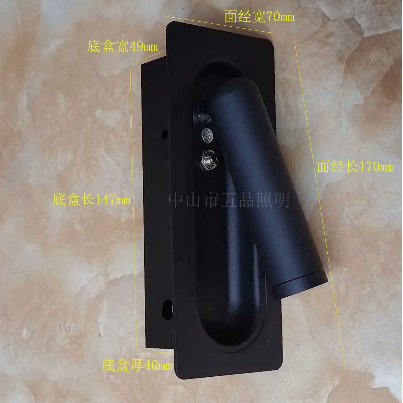 مصباح حائط LED قابل للتعديل بجانب السرير من DecorBites™ لغرف الضيوف في الفنادق الحديثة