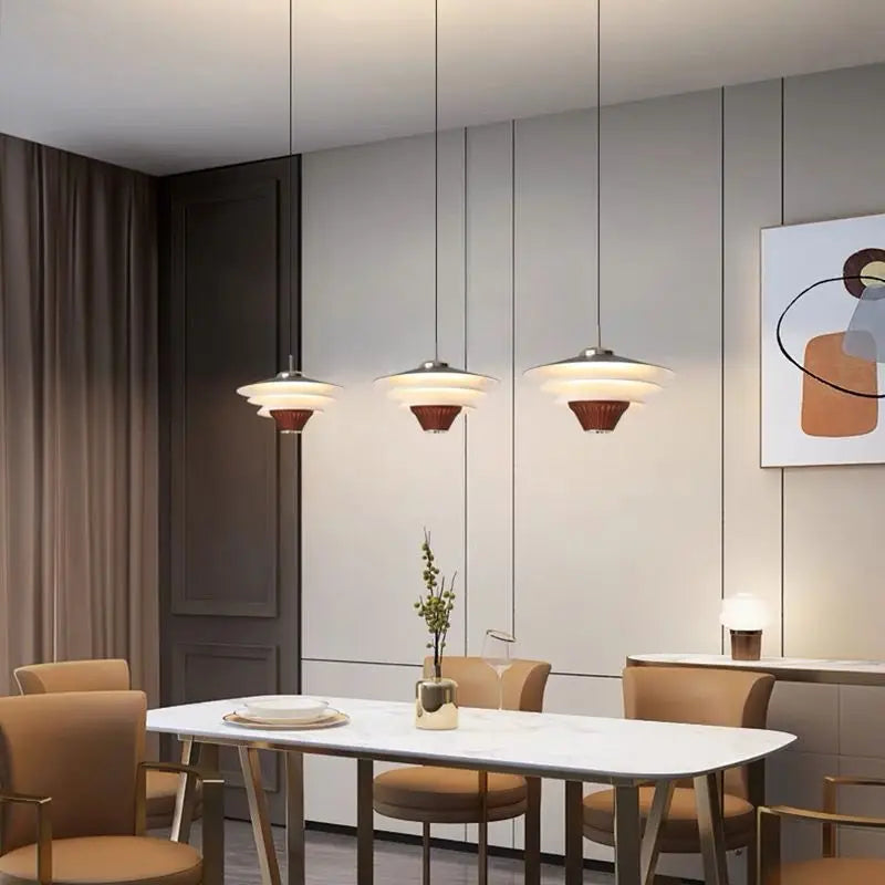 Lámparas colgantes DecorBites™ Cream Wind de cristal opalino con LED E27 para isla de cocina moderna