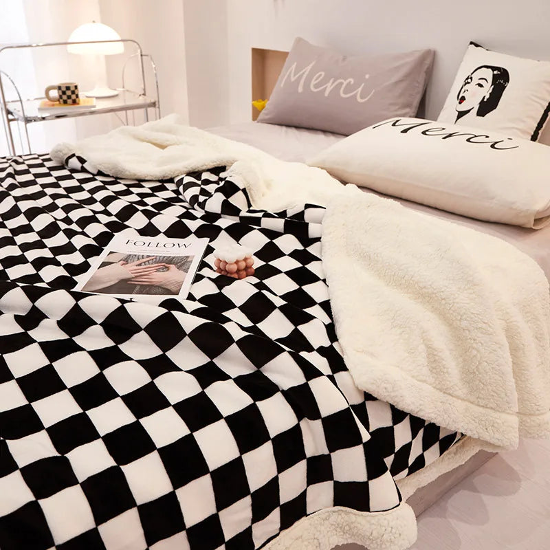 Decobites Checkerboard Lamb Fleece Blanket: Soft & Stylish Printed Cover Collection