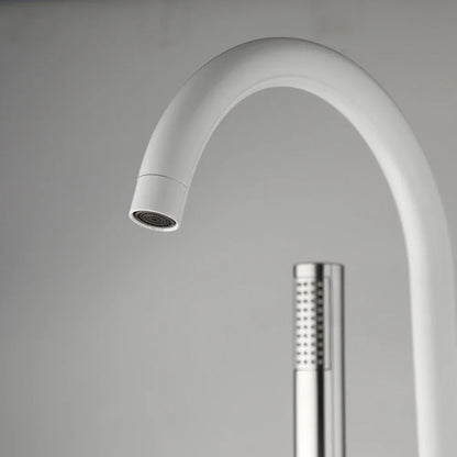 Juego de grifería para bañera DecorBites™ de doble manija con ducha de mano, mezclador de agua fría y caliente para montaje en piso.