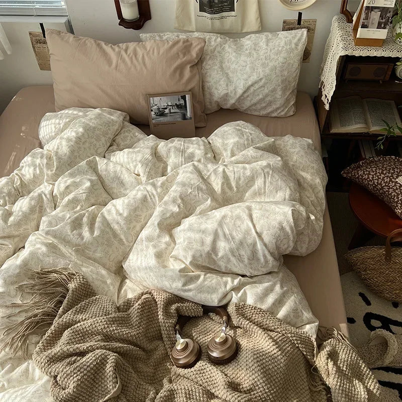 DecorBites™ Cute Cartoon Washed Cotton 4-Piece Bedding Set for Spring Soft Skin-Friendly Sheets