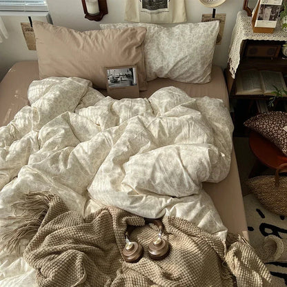 DecorBites™ Cute Cartoon Washed Cotton 4-Piece Bedding Set for Spring Soft Skin-Friendly Sheets