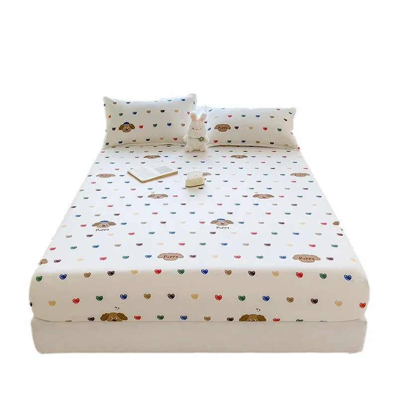 Decobites White Heart Love Pattern Fitted Sheet