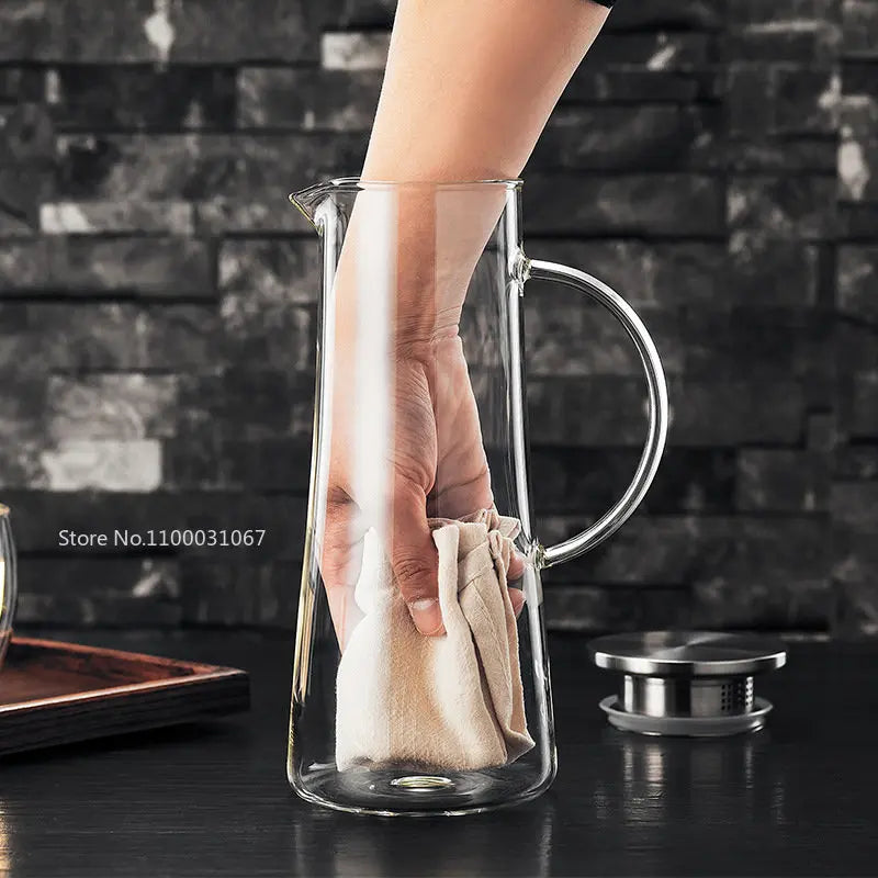 DecorBites™ Glass Pitcher with Lid, Heat Resistant Water Carafe for Hot/Cold Beverages